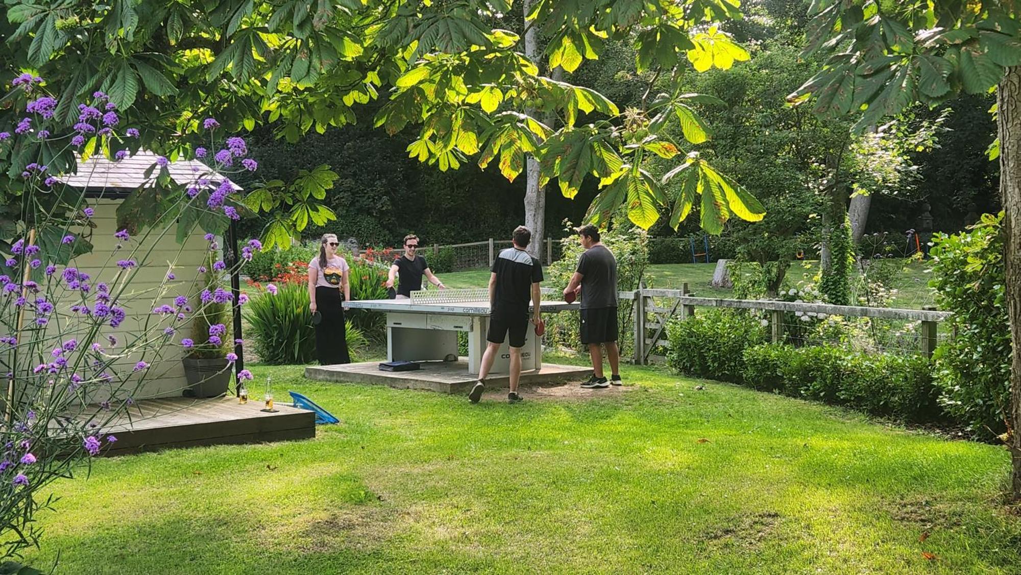 Red River Stables - Peaceful, Beautiful Grounds, Swimming Pool, Central Location For West Cornwall Camborne Exterior foto